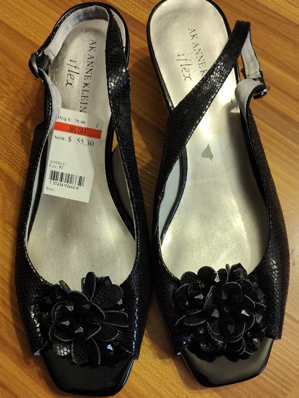 NWT AK ANNE KLEIN IFLEX WEDGE SANDALS BLACK 8.5M